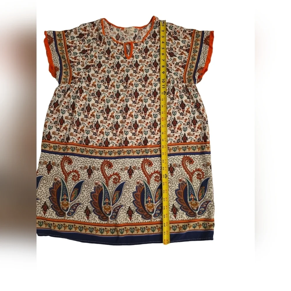 Umgee Floral Print Blouse with Orange Accents Size M